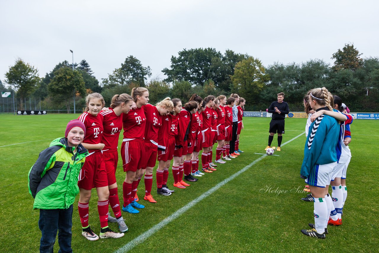 Bild 95 - B-Juniorinnen SV Henstedt Ulzburg - SV Wahlstedt : Ergebnis: 11:0